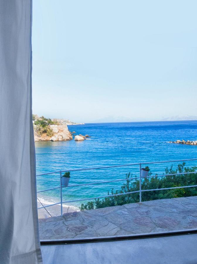 Marina Hotel Agios Kirykos  Luaran gambar